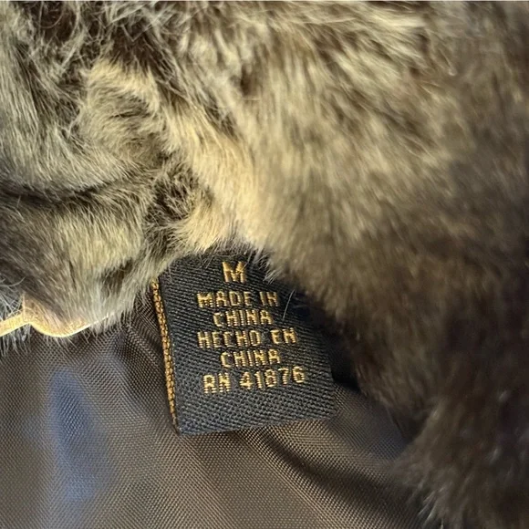 Big Chill Faux Fur & Leather Trim Vest – Size M - Picture 4 of 13